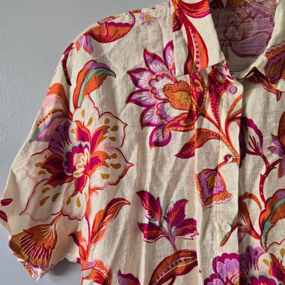 Mango Floral Button Up Top Small - Picture 2 of 5